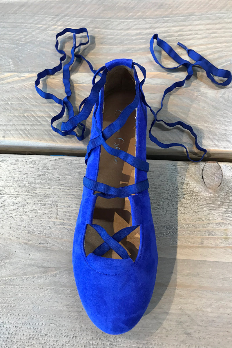 Blue lace up store flats